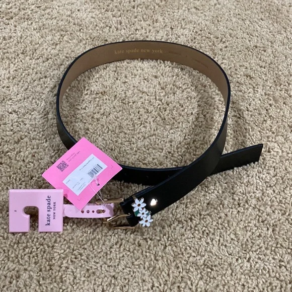 kate spade | Accessories | Nwt Kate Spade Leather Daisy Belt  display picture 1